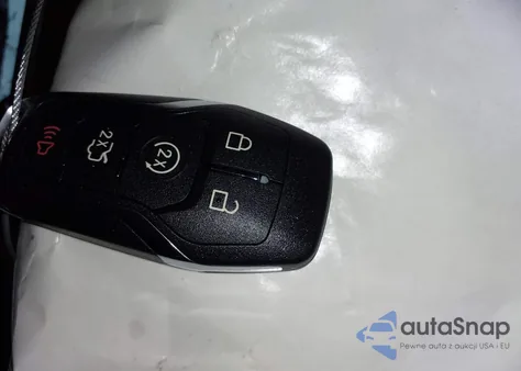 2016 Ford Mustang V6 z USA, uszkodzony, nr VIN 1FA6P8AM5G5283701